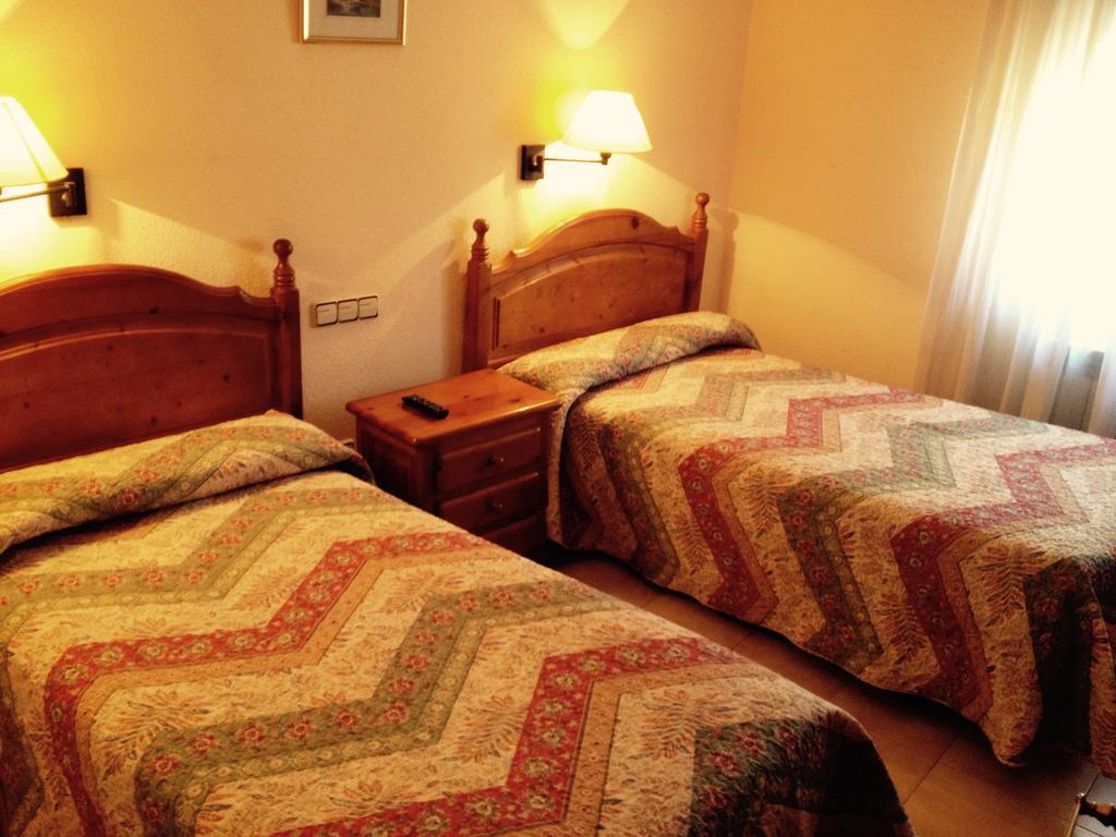 Hostal Nicolas 梅迪纳塞利 客房 照片